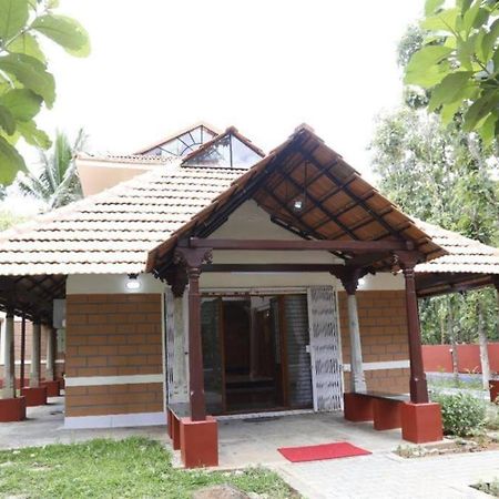 'Vrindavan' In Heritage City Mysuru Eksteriør bilde