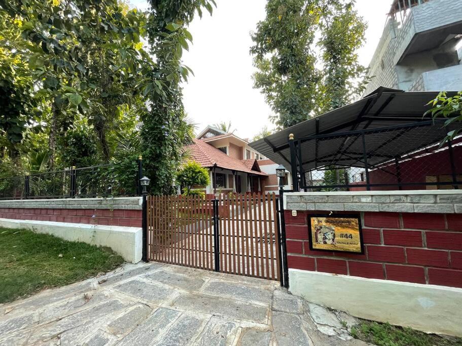 'Vrindavan' In Heritage City Mysuru Eksteriør bilde