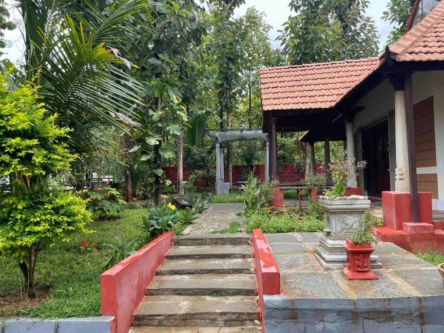 'Vrindavan' In Heritage City Mysuru Eksteriør bilde