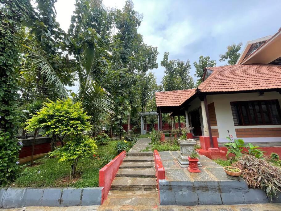 'Vrindavan' In Heritage City Mysuru Eksteriør bilde